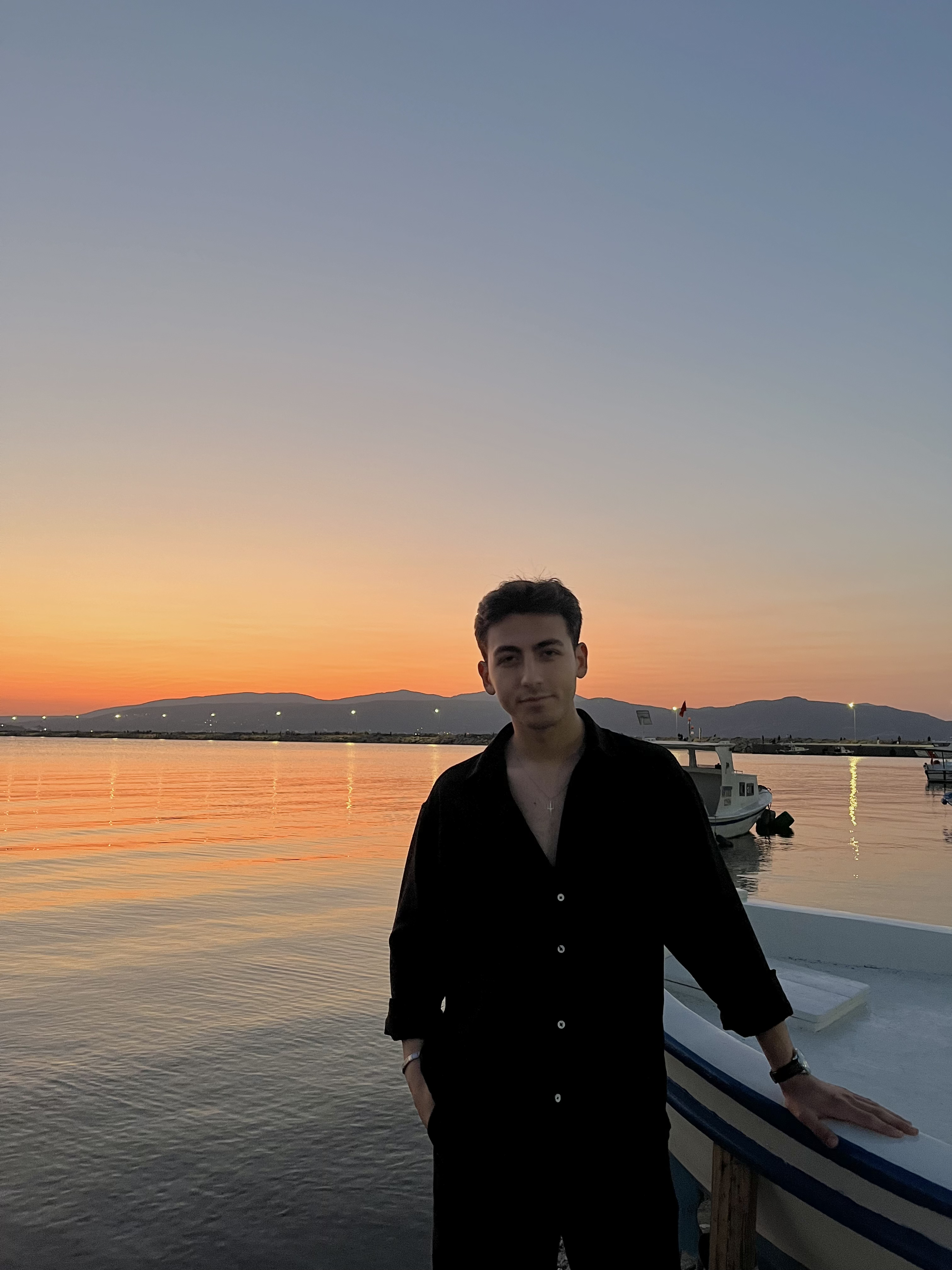Emirhan Güder Profil